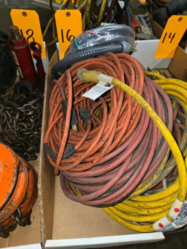 LOT ELECTRICAL CORDS