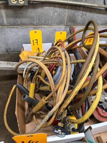 LOT ELECTRICAL CORDS