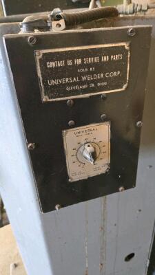 UNIVERSAL WELDER CORP. MODEL 874 PEDESTAL SPOT WELDER - 4