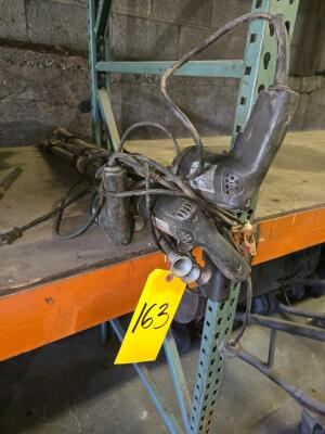 LOT BLACK AND DECKER SCRUGUNS