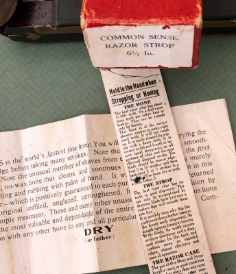 W.R. Case & Sons Common-Sense Razor Strop - 4