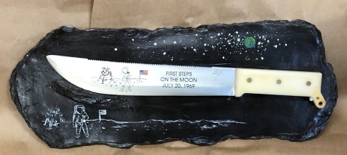 Case "First Steps on the Moon" Astronauts Knife