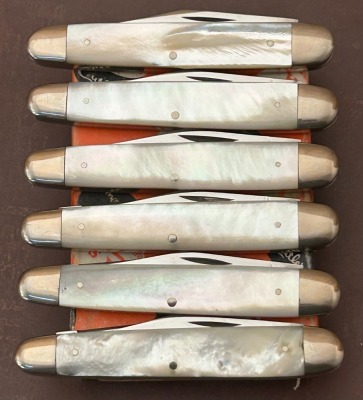 Six Pearl 70's Dot Case 079 - 2