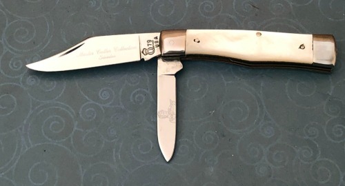 Queen USA Pearl Gunstock