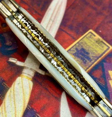 Case Customized Pearl 70's Transition 2 & 3 Dot Congress 6488 - 4