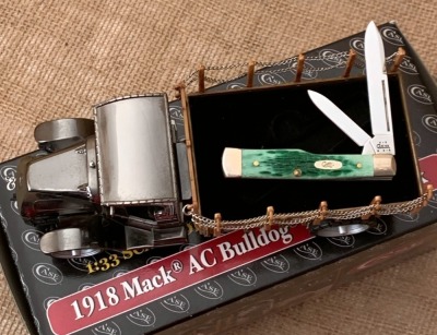 Case Die Cast 1918 Mack AC Bulldog and Green Bone Gunstock - 2
