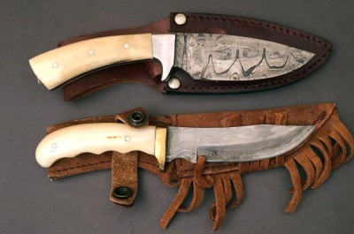 Pair of Damascus Bone Hunters - 2