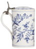 Meissen porcelain stein, 1.0L, hand-painted, Meissen crossed swords mark, c.1900, porcelain lid, mint. - 3