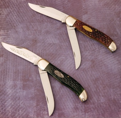 Pair of Ka-Bar Collectors Club Knives