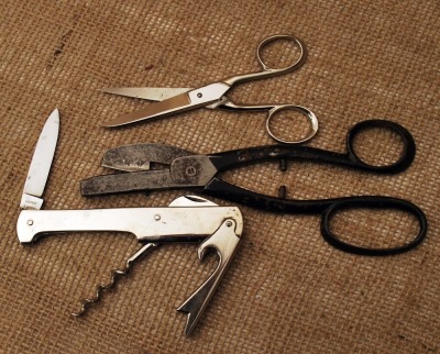 JA Henckels Scissors and Bar Knife