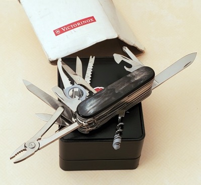 Victorinox Swiss Army Horn Handle Champ