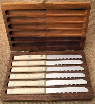 Set of Simmons Steak Knives