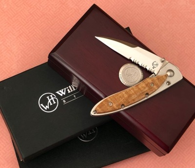 William Henry Wood Handle Locking Liner