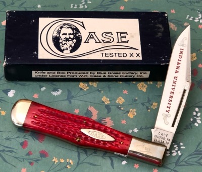 Case Classic Red Bone Coke Bottle Folding Hunter