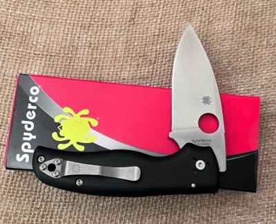 Spyderco Shaman Pin