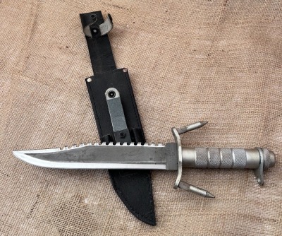 Survival Knife With Aluminum Hollow Handle