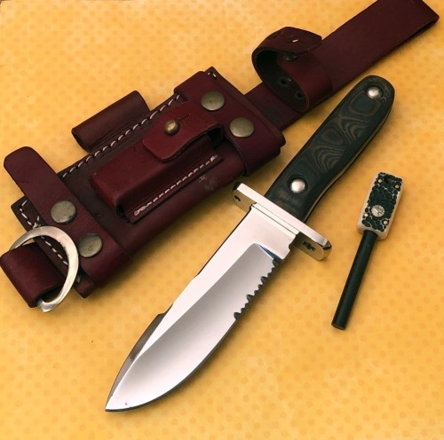 Handmade Wood Handle Hunter