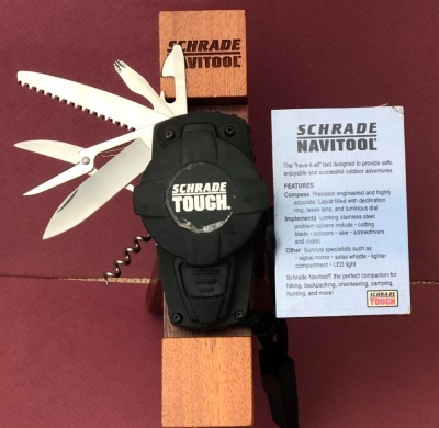 Schrade Navi tool with Wood Stand