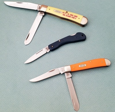 3 Case.4207, 3254 and blue '1059L