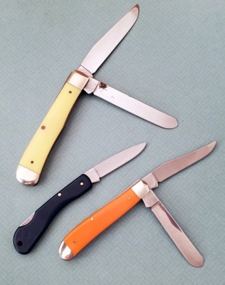 3 Case.4207, 3254 and blue '1059L - 2