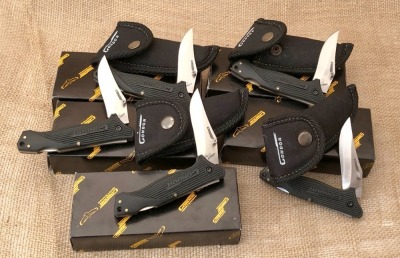 Five Condor 62-Z Rubber Handle Lockbacks