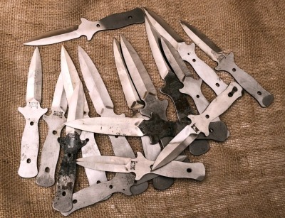 Sixteen Western Dagger Blades
