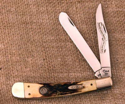 Case NKCA 1995 Club Banana Stag Trapper