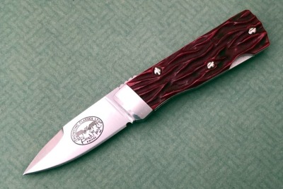 Bench Mark Rollox red Jigged bone Handles