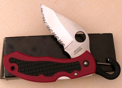 Spyderco Snap-It* MultiPar bidding. See Lot 450 for details