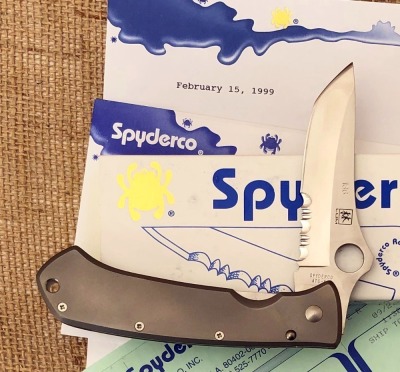 Spyderco BOB LUM* MultiPar bidding. See Lot 450 for details