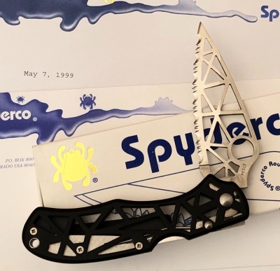Spyderco "R"* MultiPar bidding. See Lot 450 for details