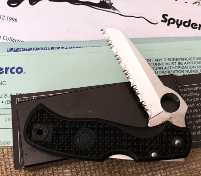 Spyderco Rescue Jr* MultiPar bidding. See Lot 450 for details