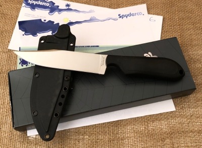 Spyderco FRED PERRIN* MultiPar bidding. See Lot 450 for details