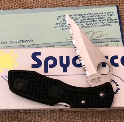 Spyderco Delica* MultiPar bidding. See Lot 450 for details