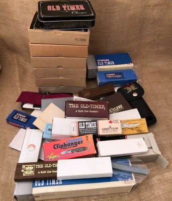 Lot of 25 Schrade boxes
