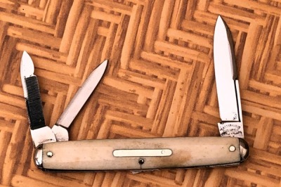 Cattaraugus Exhitibion Bone Pen Whittler