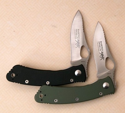 Pair of Bladetech Ganyana-Lite