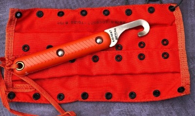 Parachute Knife