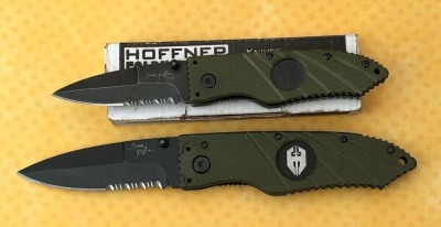 Pair of Hoffner Green Metal Locking Liners