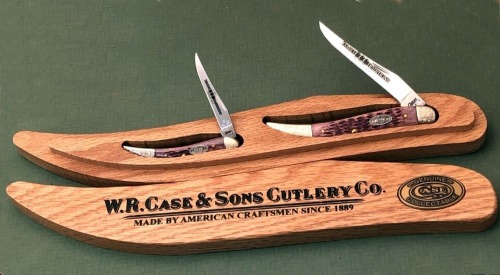 Case Family Traditions Mint Purple Bone Toothpick Set in Toothpick Shaped Wood Box