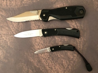 Three Schrade USA Black Lockbacks