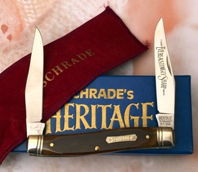 Schrade's Heritage Smooth Bone Muskrat