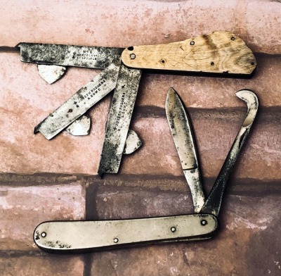 Joseph Rodgers & Sons Fleam knife and an Unmarked Folding Surgical knife