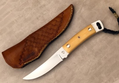 Jerry Thomas Scrimmed Micarta Hunter