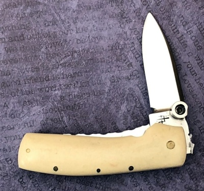 Gene Osborne (Center Cross Metal Works) Locking Liner