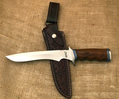 Impact Knives Wood Fighter