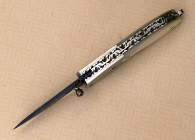 KJ Pearl & Damascus Locking Liner - 2