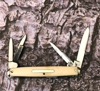 Cattaraugus Exhibition Bone 4-blade