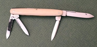 Cattaraugus Exhibition Bone Shadow 4 blade - 2