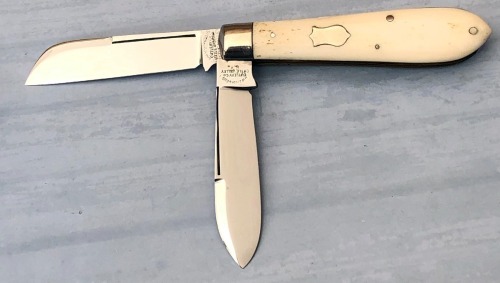 Cattaraugus Exhibition Bone Tear Drop Jack Sheepfoot Trapper